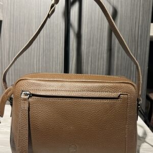 BELLUGA"ET284"